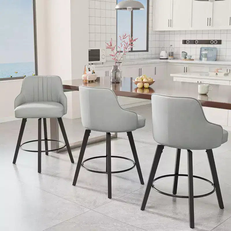 Sgabello da bar moderno con gambe in legno, cuscino imbottito spesso e rotazione a 360°
