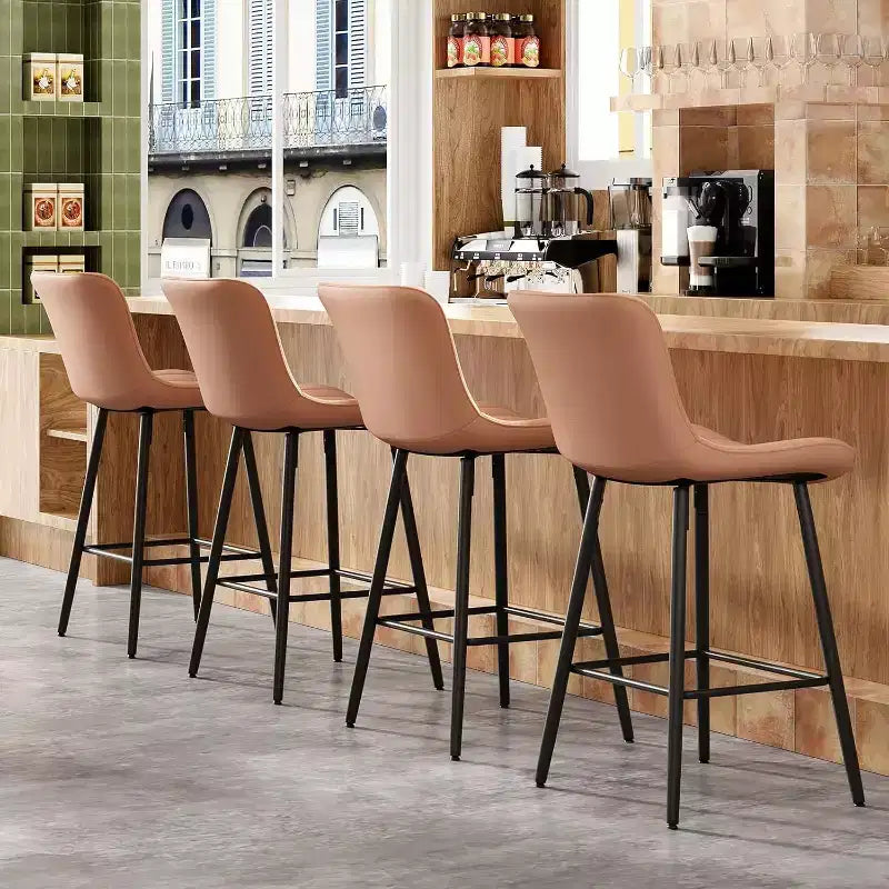 Sgabelli da bar in pelle marrone all'altezza del bancone, set di 2 sgabelli moderni da bancone per sala da pranzo e isole da cucina