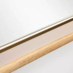 Specchio Decorativo da Parete Rettangolare con Angoli Arrotondati, Cornice in Legno di Caucciù (Hevea) da 35 mm con Dettagli in Ecopelle Marrone